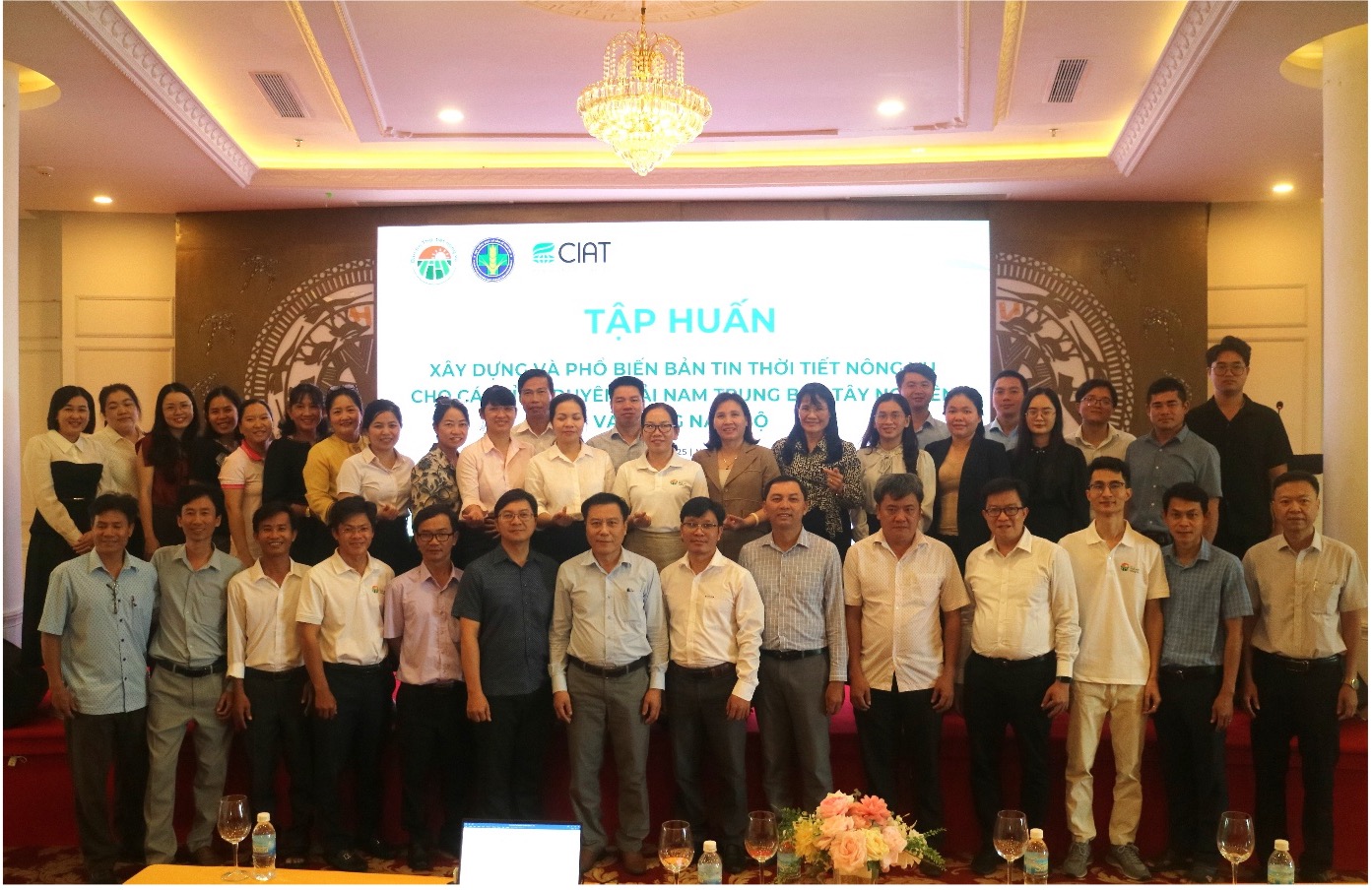 Tập huấn xây dựng và phổ biến Bản tin thời tiết nông vụ cho các tỉnh Duyên hải Nam Trung Bộ, Tây Nguyên và Đông Nam Bộ