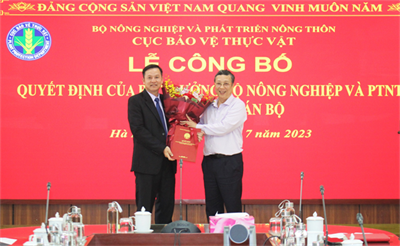 Công bố quyết định bổ nhiệm Ông Huỳnh Tấn Đạt giữ chức Cục trưởng Cục Bảo vệ thực vật
